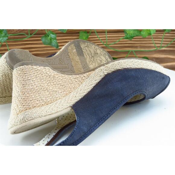 Montego Bay‎ Club Women Sz 8 M Dark Blue Wedge Fabric Shoes - Picture 8 of 10